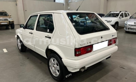 Tenga Tsaru Volkswagen Golf Chena Mota in Beitbridge in Matabeleland South Tenga Tsaru Volkswagen Golf Chena Mota in Beitbridge in Matabeleland South