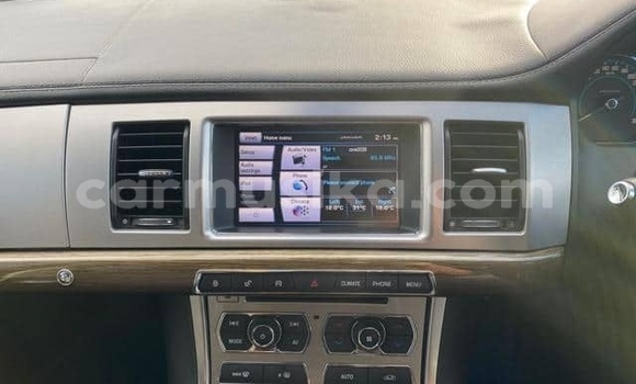 Buy Used Jaguar XF Blue Car in Beitbridge in Matabeleland South Buy Used Jaguar XF Blue Car in Beitbridge in Matabeleland South