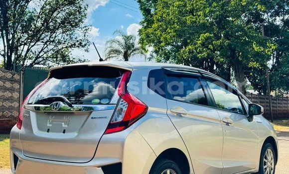 Nunua Ilio tumika Honda Fit Nyingine Gari ndani ya Harare nchini Harare Nunua Ilio tumika Honda Fit Nyingine Gari ndani ya Harare nchini Harare