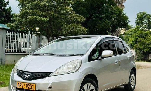 Nunua Ilio tumika Honda Fit Nyingine Gari ndani ya Harare nchini Harare Nunua Ilio tumika Honda Fit Nyingine Gari ndani ya Harare nchini Harare