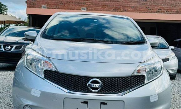 Nunua Ilio tumika Nissan Note Nyingine Gari ndani ya Harare nchini Harare Nunua Ilio tumika Nissan Note Nyingine Gari ndani ya Harare nchini Harare