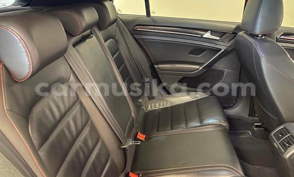 Acheter Occasion Voiture Volkswagen Golf Rouge à Beitbridge, Matabeleland South Acheter Occasion Voiture Volkswagen Golf Rouge à Beitbridge, Matabeleland South