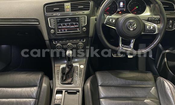 Acheter Occasion Voiture Volkswagen Golf Rouge à Beitbridge, Matabeleland South Acheter Occasion Voiture Volkswagen Golf Rouge à Beitbridge, Matabeleland South