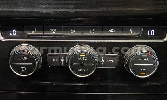 Acheter Occasion Voiture Volkswagen Golf Rouge à Beitbridge, Matabeleland South Acheter Occasion Voiture Volkswagen Golf Rouge à Beitbridge, Matabeleland South