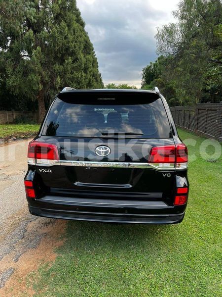 Big with watermark toyota land cruiser prado matabeleland south beitbridge 35245