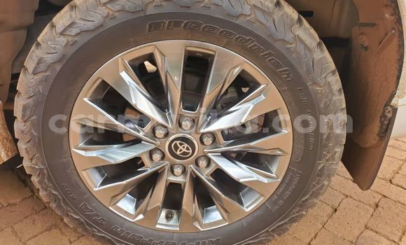 Tenga Tsaru Toyota Land Cruiser Chena Mota in Belvedere in Harare Tenga Tsaru Toyota Land Cruiser Chena Mota in Belvedere in Harare