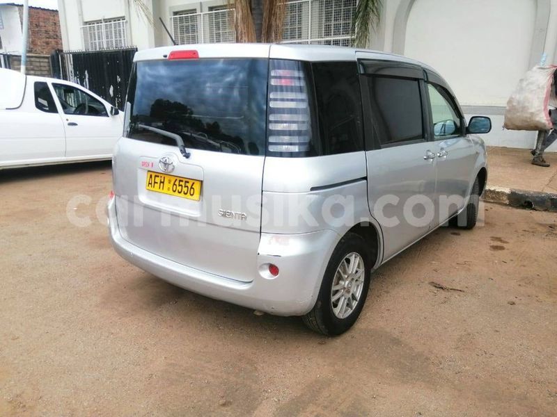 Big with watermark toyota sienna harare belvedere 35251