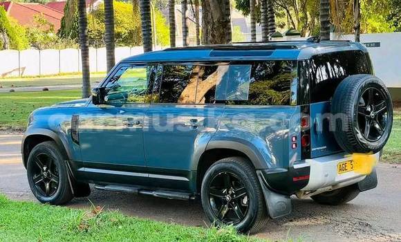 Tenga Tsaru Land Rover Defender Zvimwe Mota in Bindura in Mashonaland yePakati Tenga Tsaru Land Rover Defender Zvimwe Mota in Bindura in Mashonaland yePakati