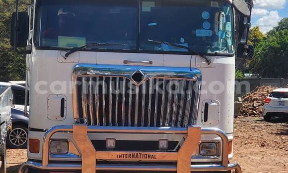 Tenga Tsaru Isuzu FTR 850 Chena Rori in Belvedere in Harare Tenga Tsaru Isuzu FTR 850 Chena Rori in Belvedere in Harare