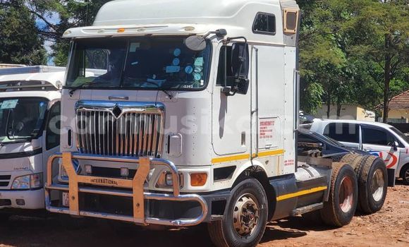 Tenga Tsaru Isuzu FTR 850 Chena Rori in Belvedere in Harare Tenga Tsaru Isuzu FTR 850 Chena Rori in Belvedere in Harare