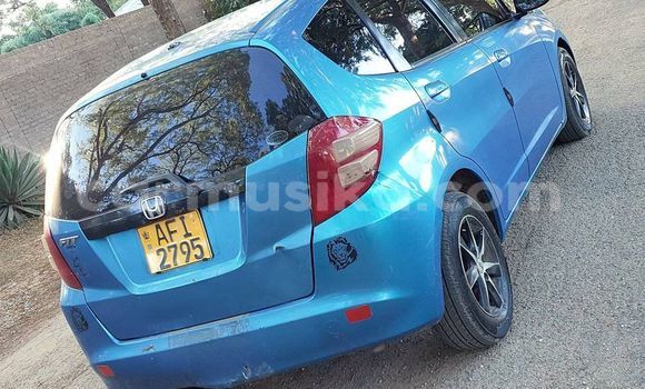 Tenga Tsaru Honda Fit Bhuruu Mota in Belvedere in Harare Tenga Tsaru Honda Fit Bhuruu Mota in Belvedere in Harare