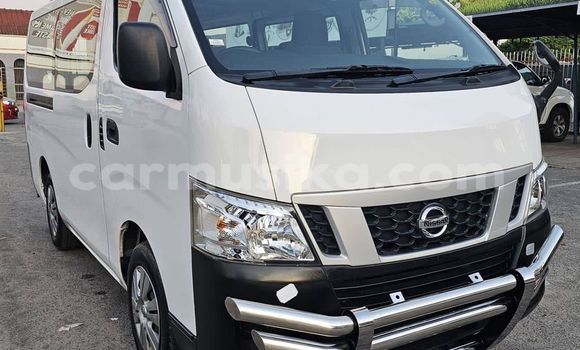 Buy Used Nissan NV350 Caravan White Car in Belvedere in Harare
