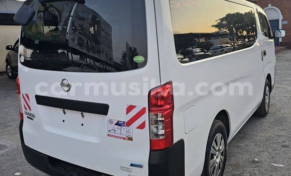 Tenga Tsaru Nissan NV350 Caravan Chena Mota in Belvedere in Harare Tenga Tsaru Nissan NV350 Caravan Chena Mota in Belvedere in Harare