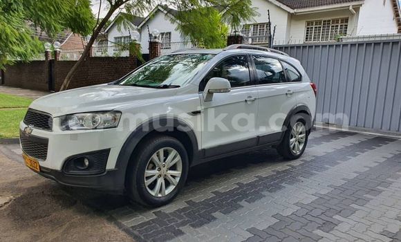 Acheter Occasion Voiture Chevrolet Captiva Blanc à Borrowdale, Harare