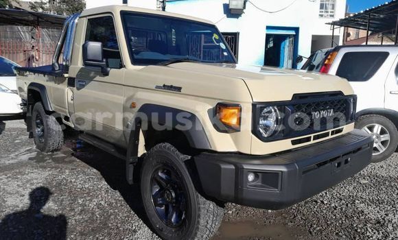 Tenga Tsaru Toyota Land Cruiser Zvimwe Mota in Beitbridge in Matabeleland South Tenga Tsaru Toyota Land Cruiser Zvimwe Mota in Beitbridge in Matabeleland South