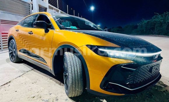 Tenga Tsaru Toyota Crown Zvimwe Mota in Belvedere in Harare Tenga Tsaru Toyota Crown Zvimwe Mota in Belvedere in Harare