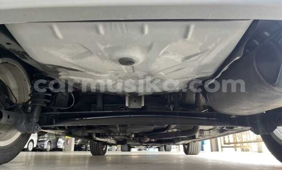 Nunua Ilio tumika Toyota Runx Fedha Gari ndani ya Beitbridge nchini Matabeleland Kusini Nunua Ilio tumika Toyota Runx Fedha Gari ndani ya Beitbridge nchini Matabeleland Kusini