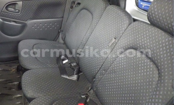 Acheter Occasion Voiture Toyota FunCargo Gris à Beitbridge, Matabeleland South Acheter Occasion Voiture Toyota FunCargo Gris à Beitbridge, Matabeleland South