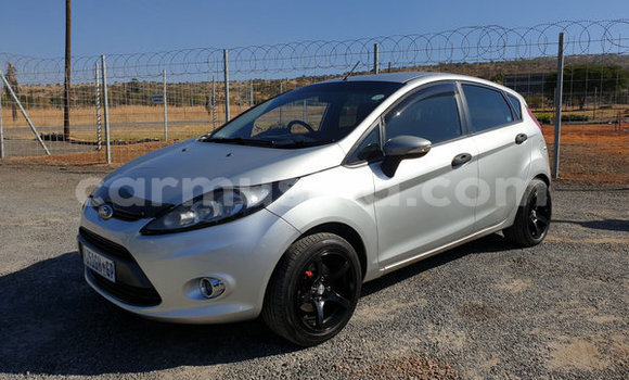 Acheter Occasion Voiture Ford Fiesta Gris à Beitbridge, Matabeleland South Acheter Occasion Voiture Ford Fiesta Gris à Beitbridge, Matabeleland South