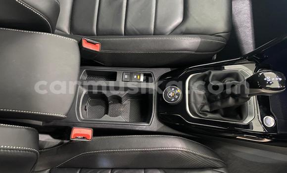 Acheter Occasion Voiture Volkswagen T-Roc Blanc à Avondale, Harare Acheter Occasion Voiture Volkswagen T-Roc Blanc à Avondale, Harare