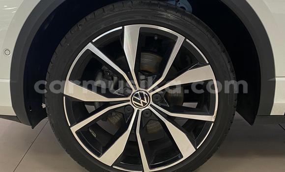 Acheter Occasion Voiture Volkswagen T-Roc Blanc à Avondale, Harare Acheter Occasion Voiture Volkswagen T-Roc Blanc à Avondale, Harare