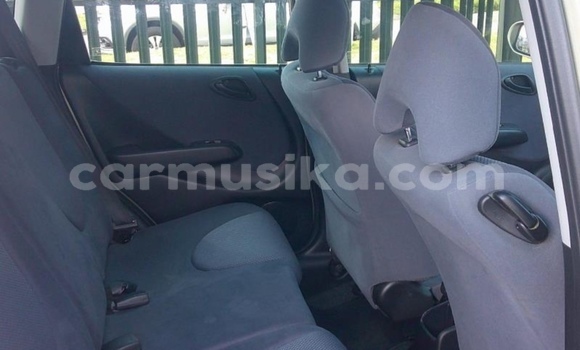 Acheter Occasion Voiture Honda Fit Gris à Beitbridge, Matabeleland South Acheter Occasion Voiture Honda Fit Gris à Beitbridge, Matabeleland South