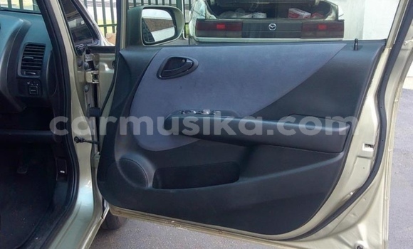 Acheter Occasion Voiture Honda Fit Gris à Beitbridge, Matabeleland South Acheter Occasion Voiture Honda Fit Gris à Beitbridge, Matabeleland South