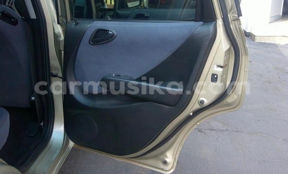 Acheter Occasion Voiture Honda Fit Gris à Beitbridge, Matabeleland South Acheter Occasion Voiture Honda Fit Gris à Beitbridge, Matabeleland South