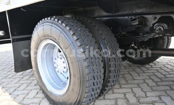 Tenga Tsaru Toyota Dyna Chena Rori in Gweru in Midlands Tenga Tsaru Toyota Dyna Chena Rori in Gweru in Midlands