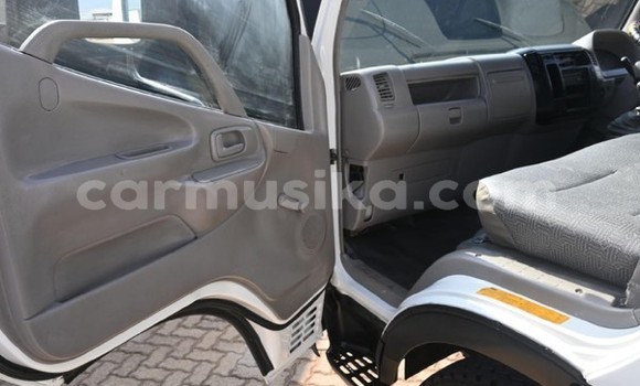 Tenga Tsaru Toyota Dyna Chena Rori in Gweru in Midlands Tenga Tsaru Toyota Dyna Chena Rori in Gweru in Midlands