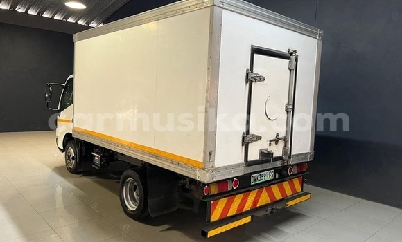 Acheter Occasion Utilitaire Toyota Dyna Blanc à Gweru, Midlands Acheter Occasion Utilitaire Toyota Dyna Blanc à Gweru, Midlands