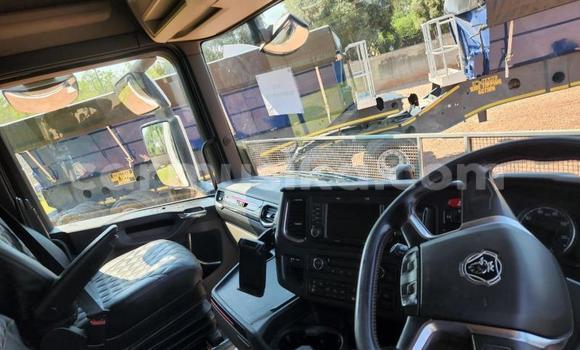 Acheter Occasion Utilitaire Scania R420 Blanc à Beitbridge, Matabeleland South Acheter Occasion Utilitaire Scania R420 Blanc à Beitbridge, Matabeleland South