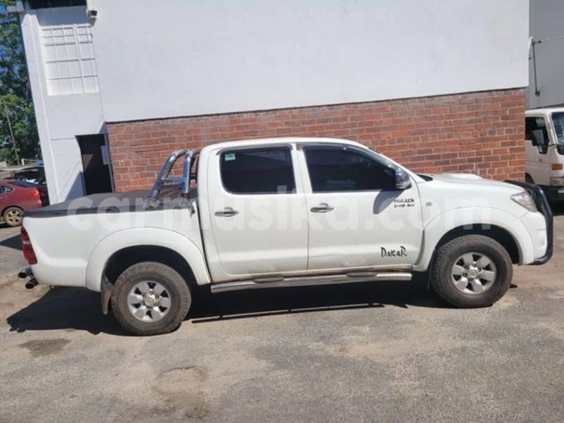 Big with watermark toyota hilux harare harare 35350