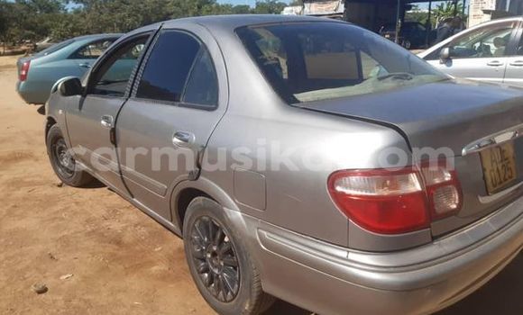 Acheter Occasion Voiture Nissan Sylphy Rouge à Harare, Harare Acheter Occasion Voiture Nissan Sylphy Rouge à Harare, Harare