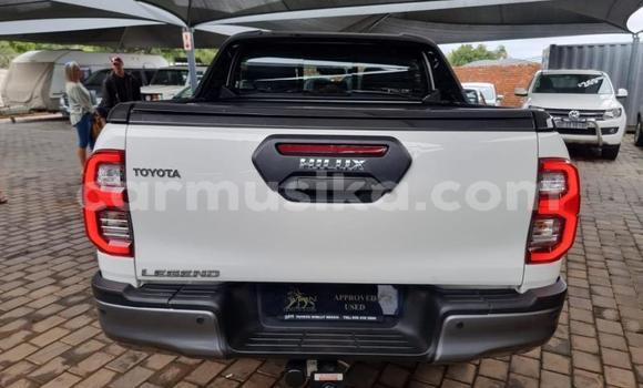 Nunua Ilio tumika Toyota Hilux Nyeupe Gari ndani ya Harare nchini Harare Nunua Ilio tumika Toyota Hilux Nyeupe Gari ndani ya Harare nchini Harare
