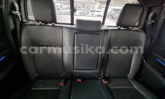 Nunua Ilio tumika Toyota Hilux Nyeupe Gari ndani ya Harare nchini Harare Nunua Ilio tumika Toyota Hilux Nyeupe Gari ndani ya Harare nchini Harare