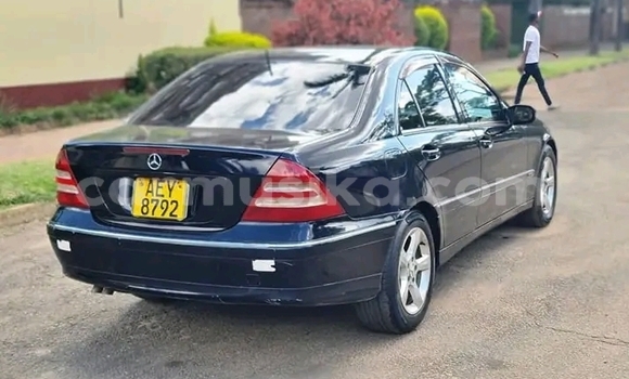 Tenga Tsaru Mercedes-Benz C180 coupe Bhuruu Mota in Harare in Harare Tenga Tsaru Mercedes-Benz C180 coupe Bhuruu Mota in Harare in Harare