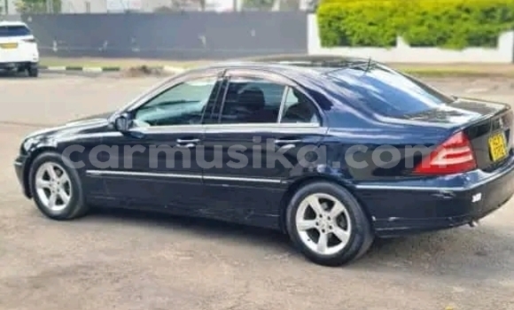 Tenga Tsaru Mercedes-Benz C180 coupe Bhuruu Mota in Harare in Harare Tenga Tsaru Mercedes-Benz C180 coupe Bhuruu Mota in Harare in Harare