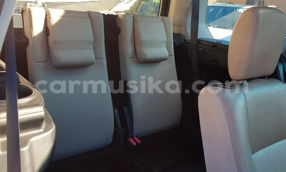 Acheter Occasion Voiture Land Rover Discovery Bleu à Beitbridge, Matabeleland South Acheter Occasion Voiture Land Rover Discovery Bleu à Beitbridge, Matabeleland South