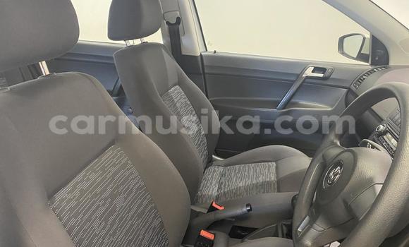 Acheter Occasion Voiture Volkswagen Polo Blanc à Beitbridge, Matabeleland South Acheter Occasion Voiture Volkswagen Polo Blanc à Beitbridge, Matabeleland South