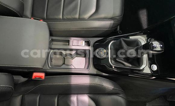 Acheter Occasion Voiture Volkswagen T-Roc Autre à Beitbridge, Matabeleland South Acheter Occasion Voiture Volkswagen T-Roc Autre à Beitbridge, Matabeleland South