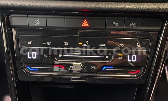 Acheter Occasion Voiture Volkswagen T-Roc Autre à Beitbridge, Matabeleland South Acheter Occasion Voiture Volkswagen T-Roc Autre à Beitbridge, Matabeleland South