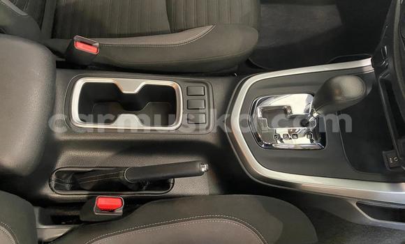 Acheter Occasion Voiture Nissan Navara Blanc à Beitbridge, Matabeleland South Acheter Occasion Voiture Nissan Navara Blanc à Beitbridge, Matabeleland South