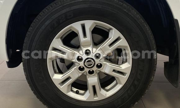 Acheter Occasion Voiture Nissan Navara Blanc à Beitbridge, Matabeleland South Acheter Occasion Voiture Nissan Navara Blanc à Beitbridge, Matabeleland South