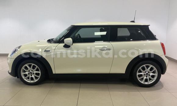 Acheter Occasion Voiture MINI Cooper Autre à Beitbridge, Matabeleland South Acheter Occasion Voiture MINI Cooper Autre à Beitbridge, Matabeleland South