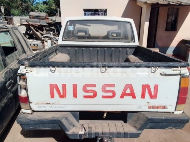 Big with watermark nissan hardbody harare mabelreign 35418