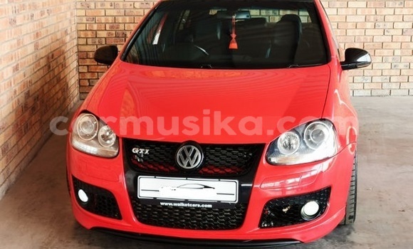 Acheter Occasion Voiture Volkswagen Golf GTI Rouge à Beitbridge, Matabeleland South Acheter Occasion Voiture Volkswagen Golf GTI Rouge à Beitbridge, Matabeleland South