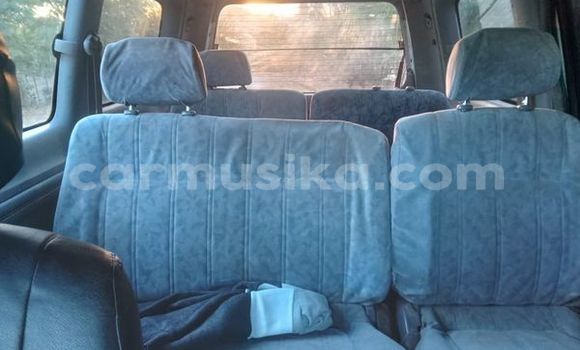 Nunua Ilio tumika Toyota Noah Nyingine Gari ndani ya Borrowdale nchini Harare Nunua Ilio tumika Toyota Noah Nyingine Gari ndani ya Borrowdale nchini Harare