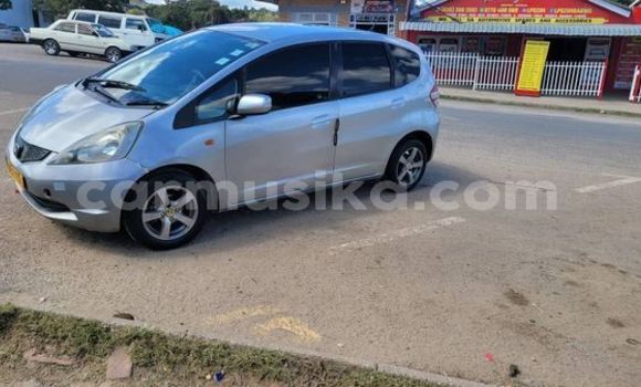 Nunua Ilio tumika Honda Vigor Nyingine Gari ndani ya Avondale nchini Harare Nunua Ilio tumika Honda Vigor Nyingine Gari ndani ya Avondale nchini Harare