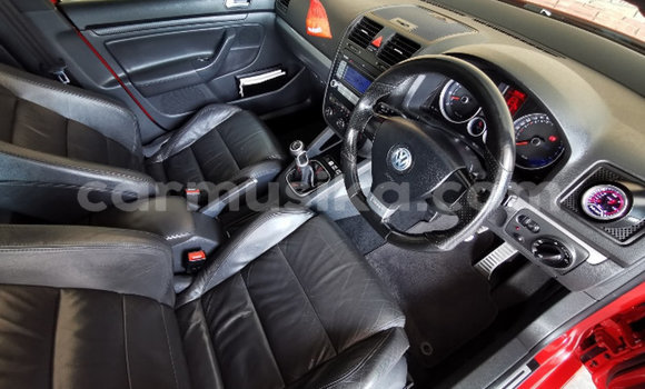 Acheter Occasion Voiture Volkswagen Golf GTI Rouge à Beitbridge, Matabeleland South Acheter Occasion Voiture Volkswagen Golf GTI Rouge à Beitbridge, Matabeleland South